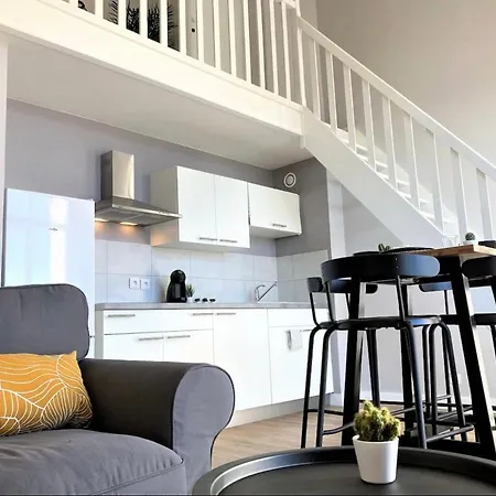 Sacre Coeur - Duplex Avec Balcon - 4 Pers Cholet