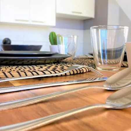 Sacre Coeur - Duplex Avec Balcon - 4 Pers Apartament Cholet