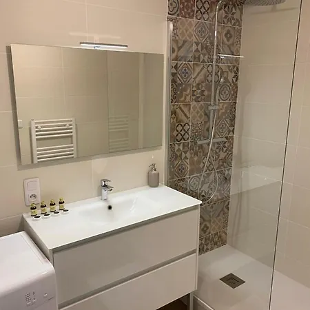 Sacre Coeur - Duplex Avec Balcon - 4 Pers شقة *