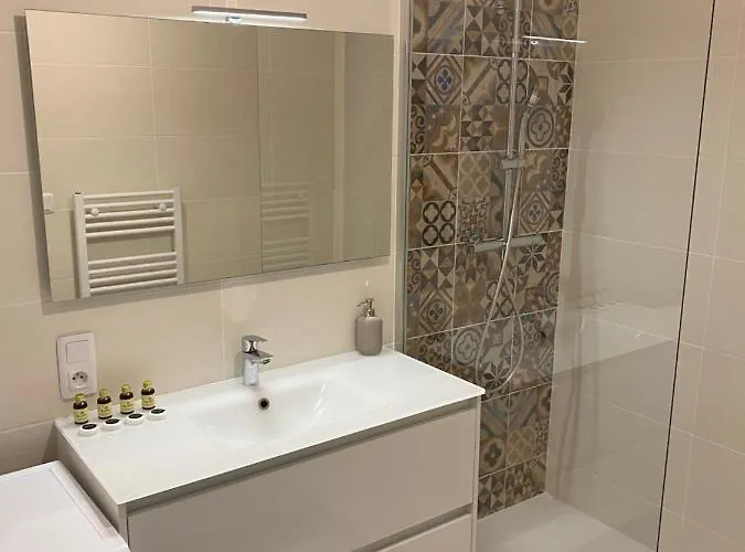 Sacré Cœur - Duplex Avec Balcon - 4 Pers Appartamento *